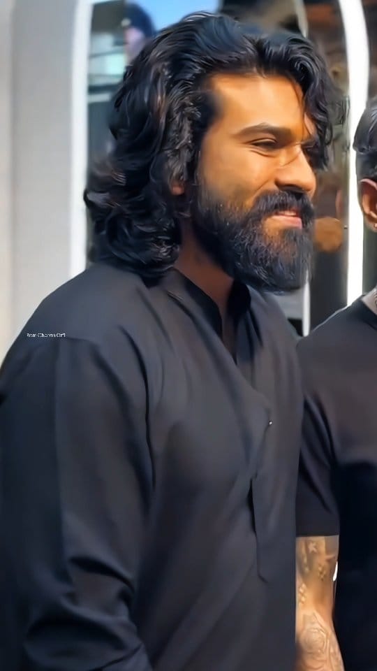 Post 5 by RAM CHARAN 🔵 on Instagram (video)
