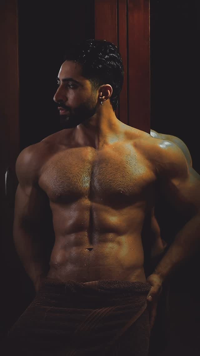 Post 5 by Imran Nazir Khan | Khan Sab on Instagram (video)