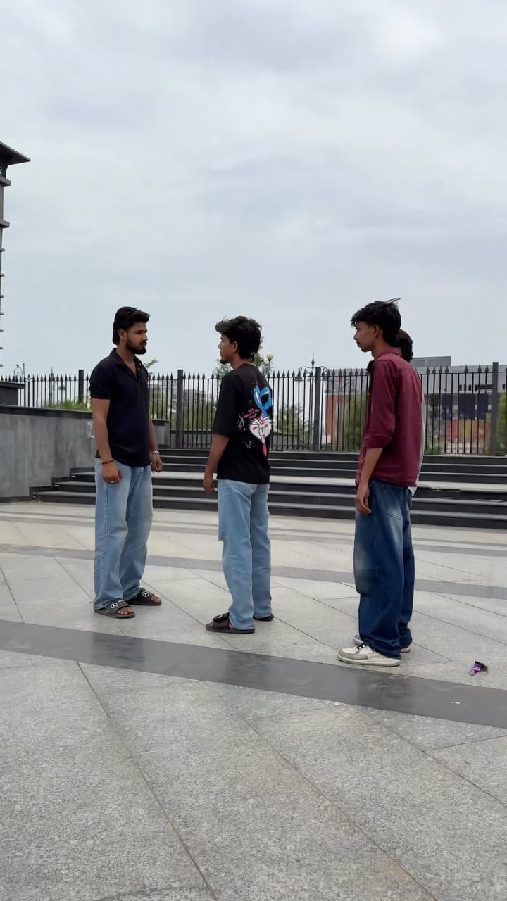 Post 2 by Rudra Singh on Instagram (video)