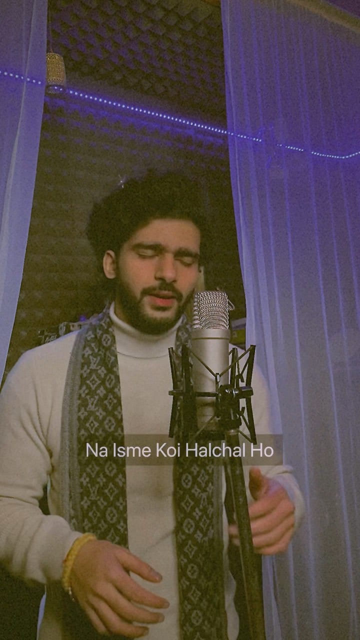 Post 10 by Aashiv Vashishth on Instagram (video)