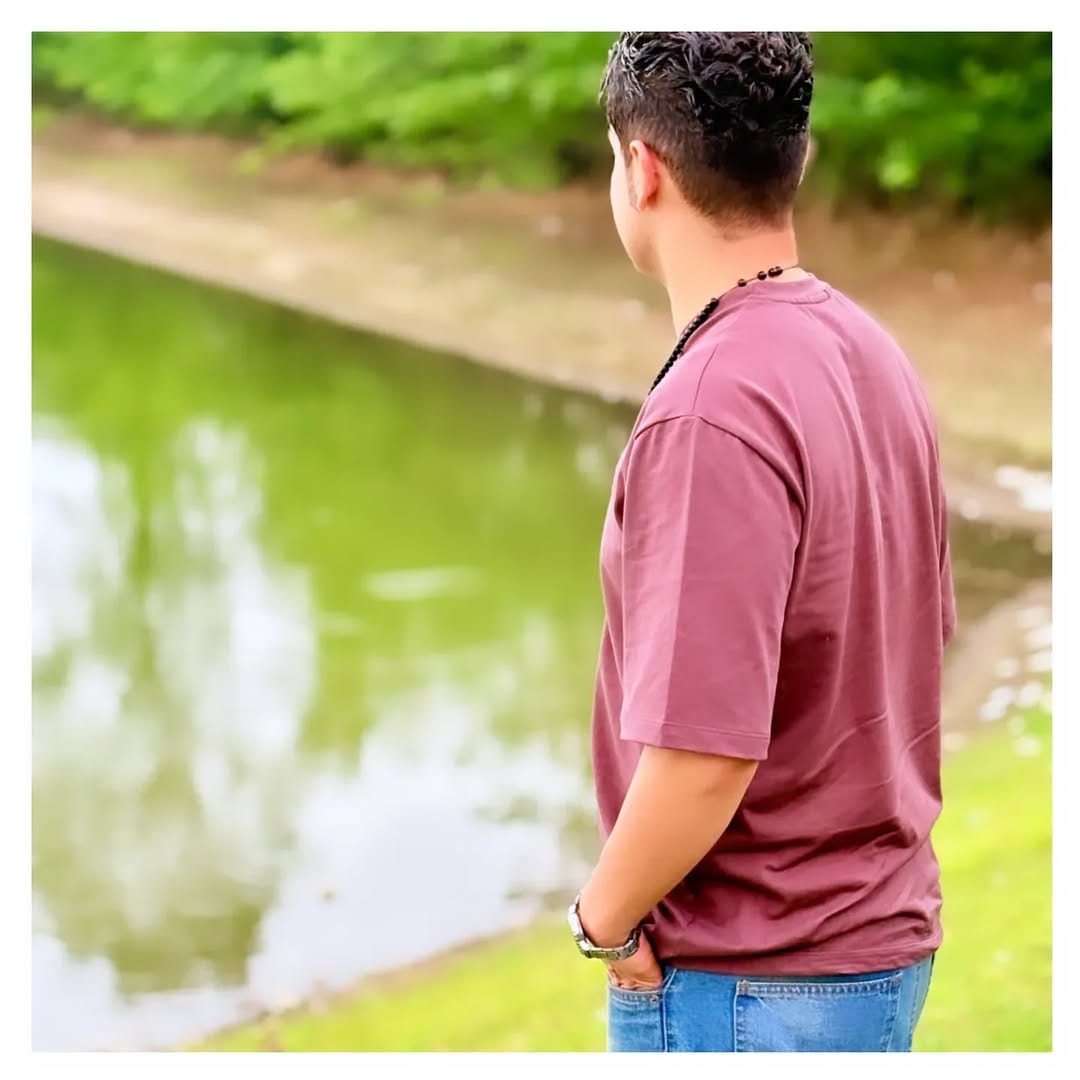 Post 4 by 🎶 𝐓𝐀𝐏𝐄𝐒𝐇 𝐌𝐔𝐒𝐈𝐂 🎶 on Instagram (carousel)