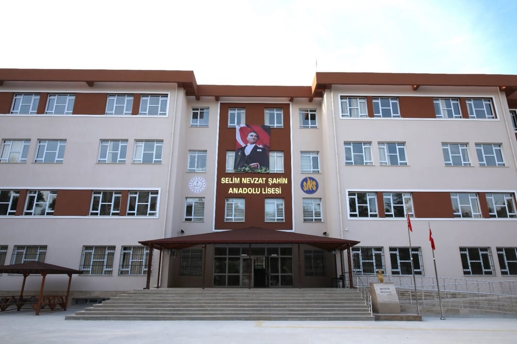 Post 2 by SelimNevzatŞahinAnadoluLisesi on Instagram (carousel)