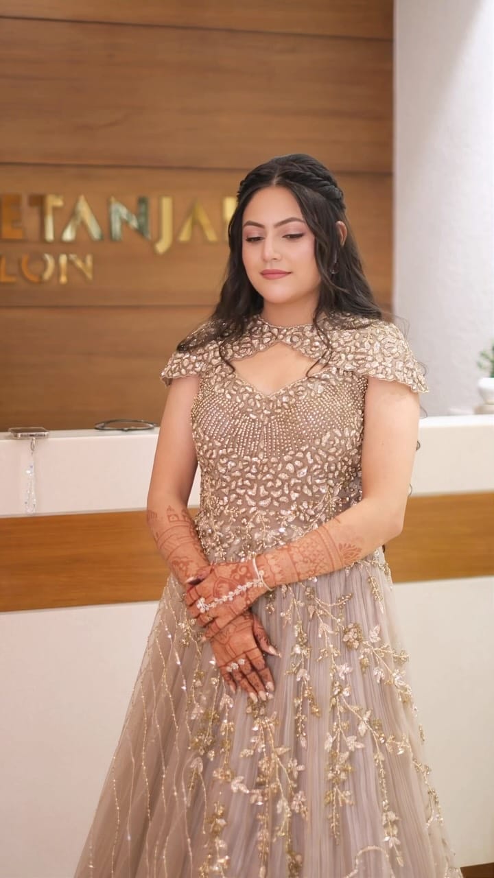 Post 4 by Ruchika Gupta on Instagram (video)