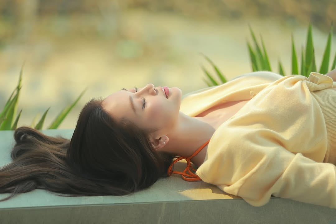 Post 3 by Trần Hoài An ( Kính O Tròng ) on Instagram (carousel)