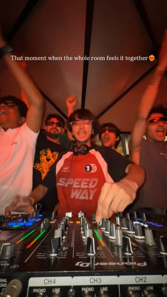 Post 6 by Shivam Hada🥷 on Instagram (video)