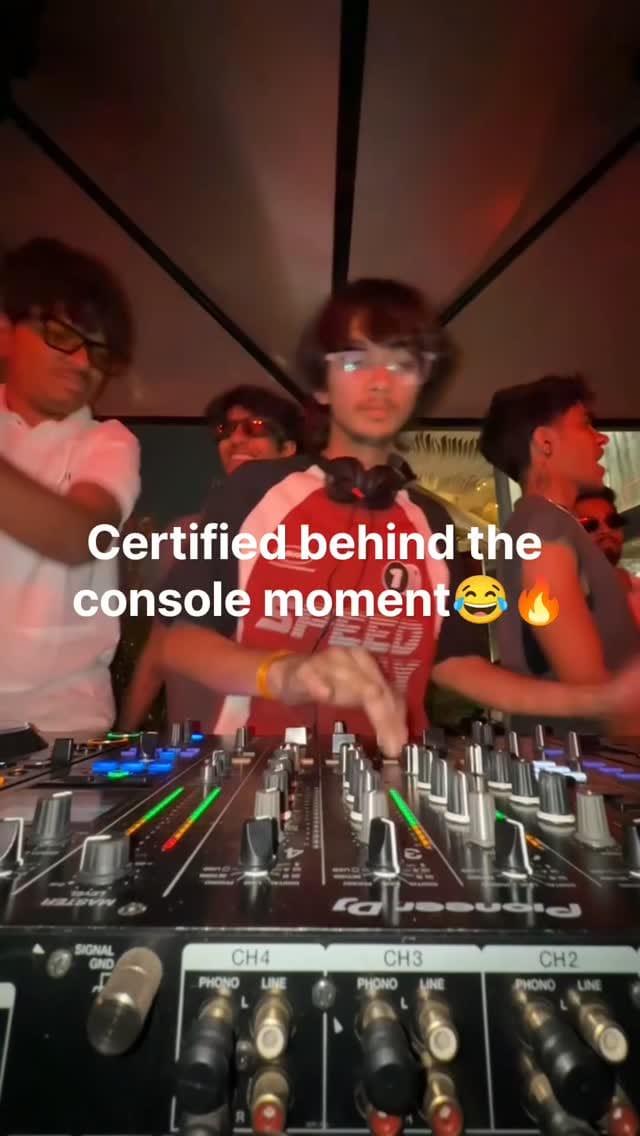 Post 5 by Shivam Hada🥷 on Instagram (video)
