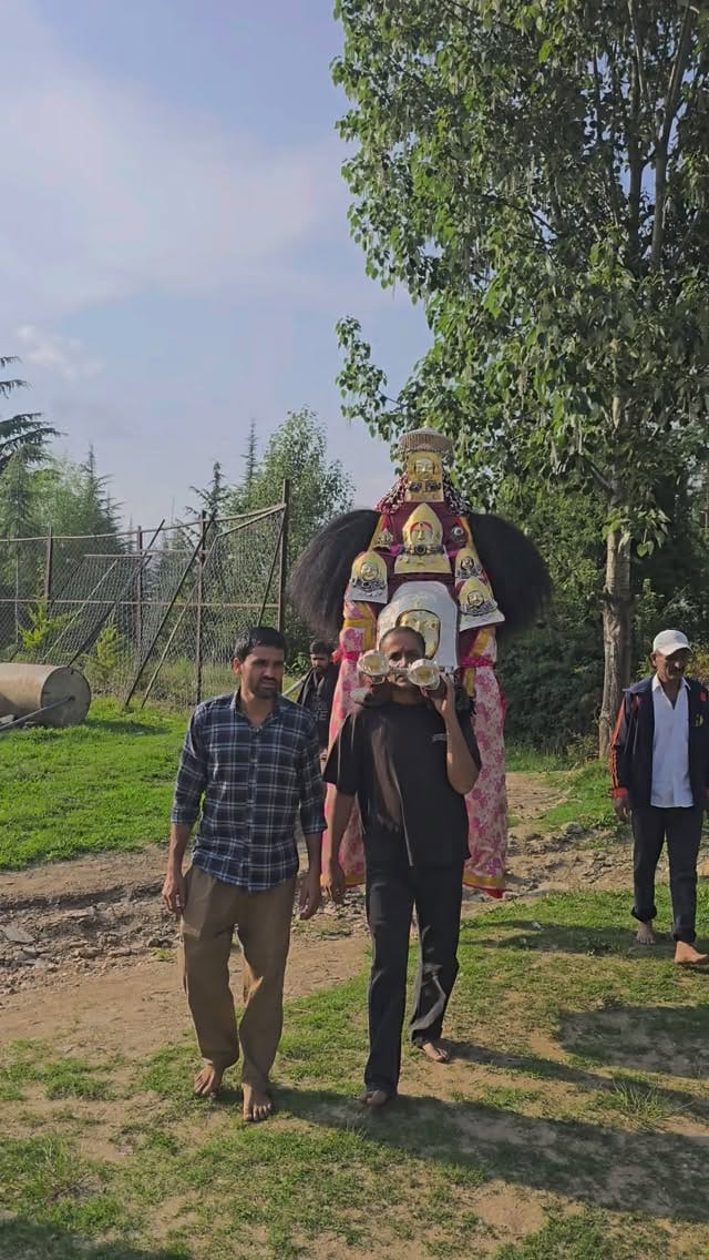 Post 4 by Devta Shirgul Maharaj on Instagram (video)