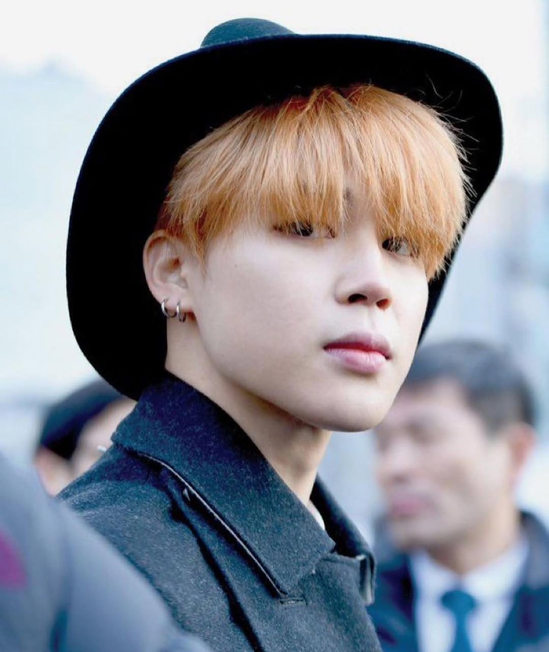 Post 2 by BTS JIMIN 지민 on Instagram (carousel)
