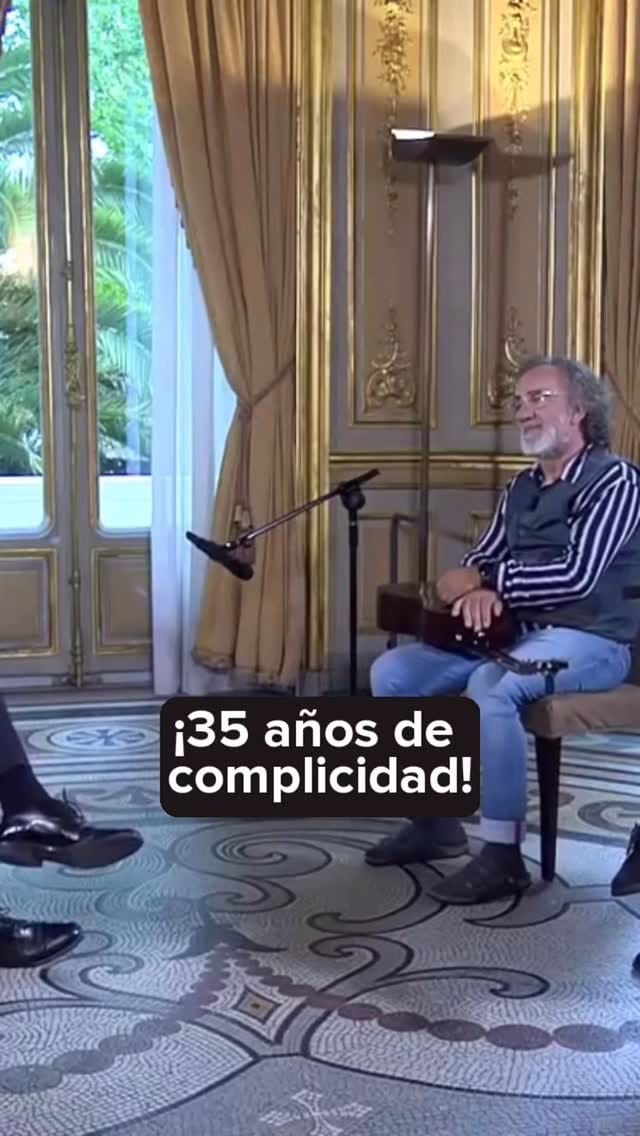 Post 10 by Cómplices on Instagram (video)
