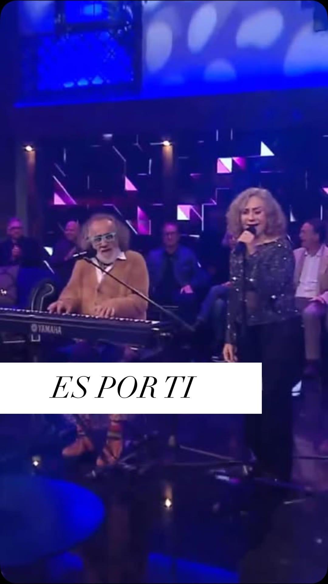 Post 9 by Cómplices on Instagram (video)
