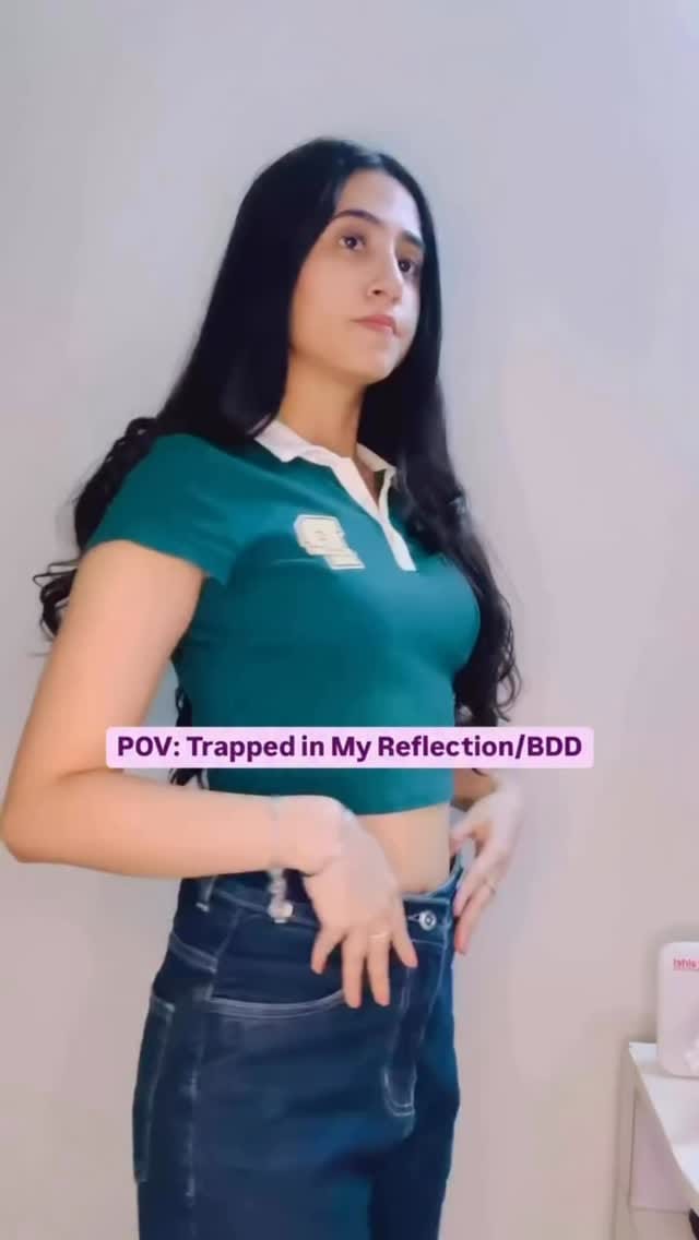 Post 5 by Kashish Arora on Instagram (video)