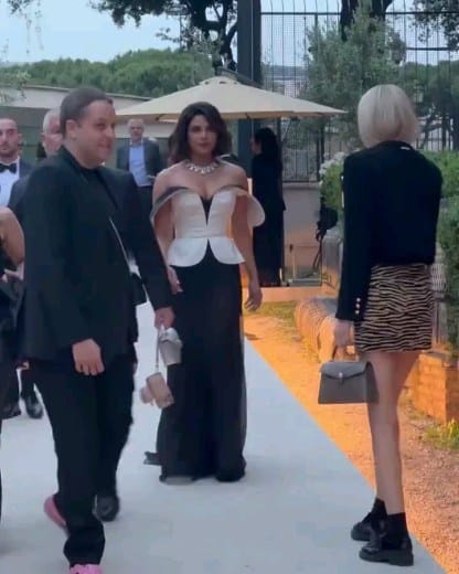 Post 9 by PriyankaCJForever on Instagram (video)