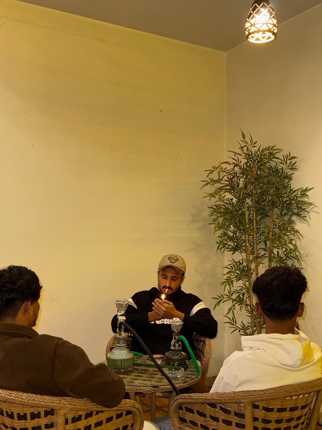 Post 9 by MalUm h Na ? on Instagram (image)