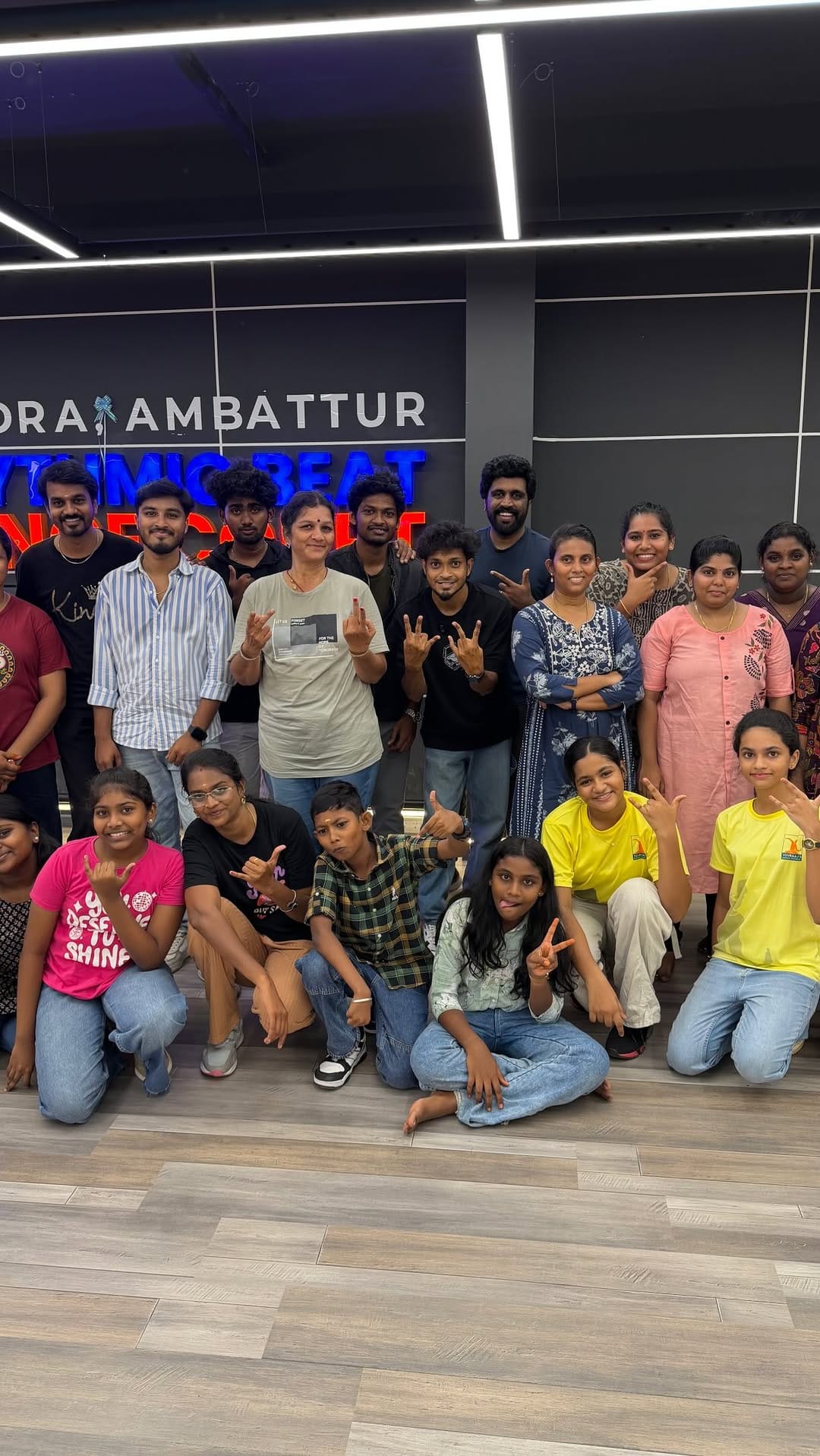 Post 9 by Rhythmic Beat Dance Court - Valasaravakkam on Instagram (video)