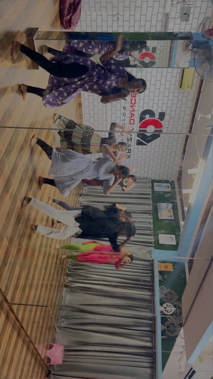 Post 9 by @venky_dancer7 on Instagram (video)