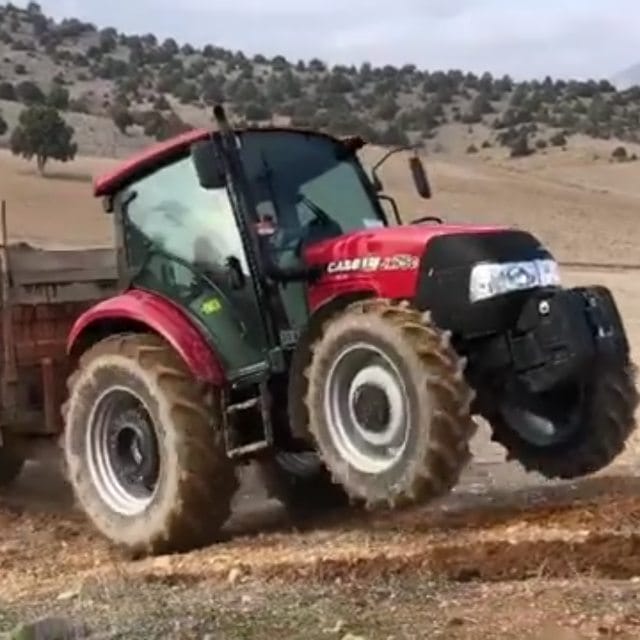 Post 1 by Komedi 1 Kişi on Instagram (video)
