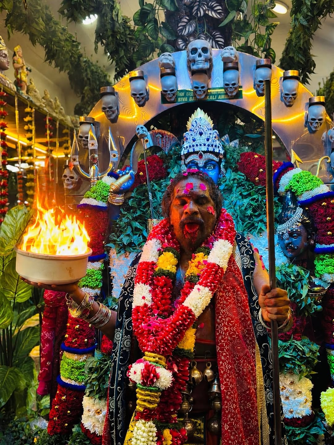 Post 9 by OM NAMAHSHIVAYA VALMUNI THUNAI on Instagram (carousel)