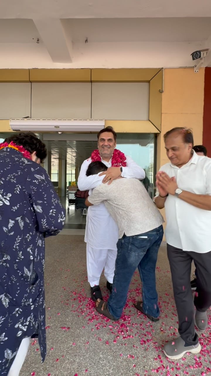Post 8 by Sai Vasanshah Darbar Ulhasnagar on Instagram (video)
