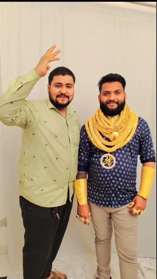 Post 8 by Akash Kumavat 💚🖤 on Instagram (video)