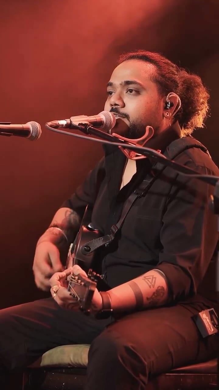 Post 6 by 👑 Vivran Modi 👑 | music on Instagram (video)