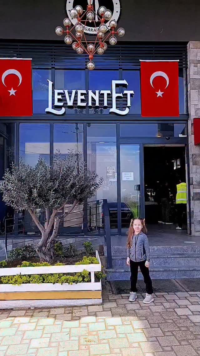 Post 6 by Kızımlakesifteyiz on Instagram (video)
