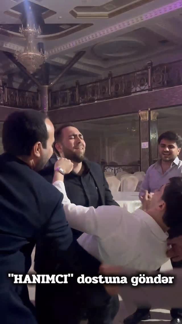 Post 6 by Valeh Karim on Instagram (video)