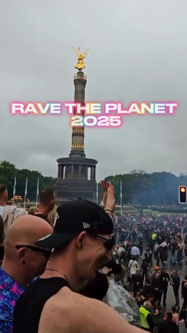 Post 9 by Basstronauten on Instagram (video)