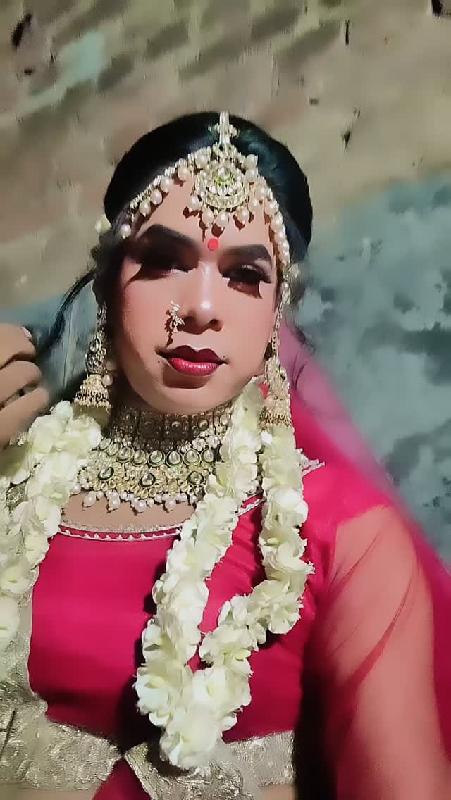 Post 2 by Kukku Beby on Instagram (video)