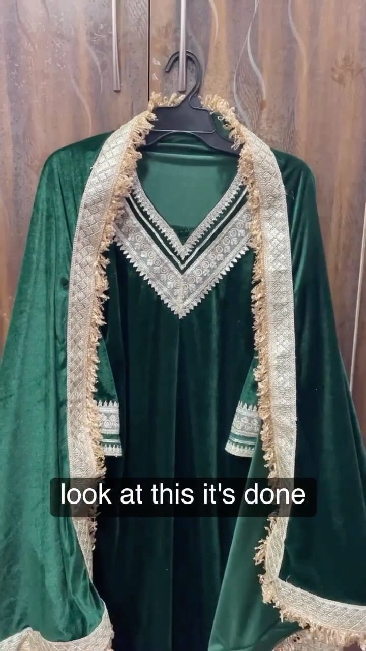 Post 9 by saby's outfits on Instagram (video)