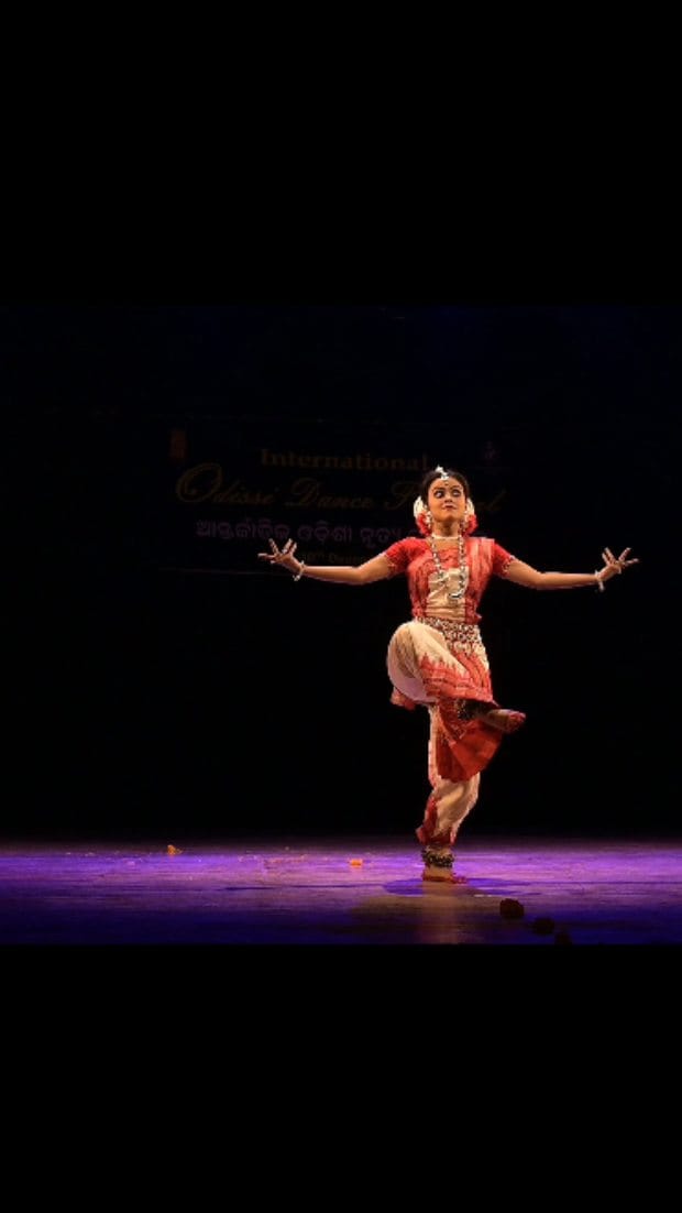 Post 9 by Laavanya Ghosh on Instagram (video)