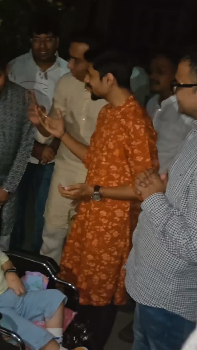 Post 4 by Harshit Shah | Jain Devotional Singer ✨ on Instagram (video)