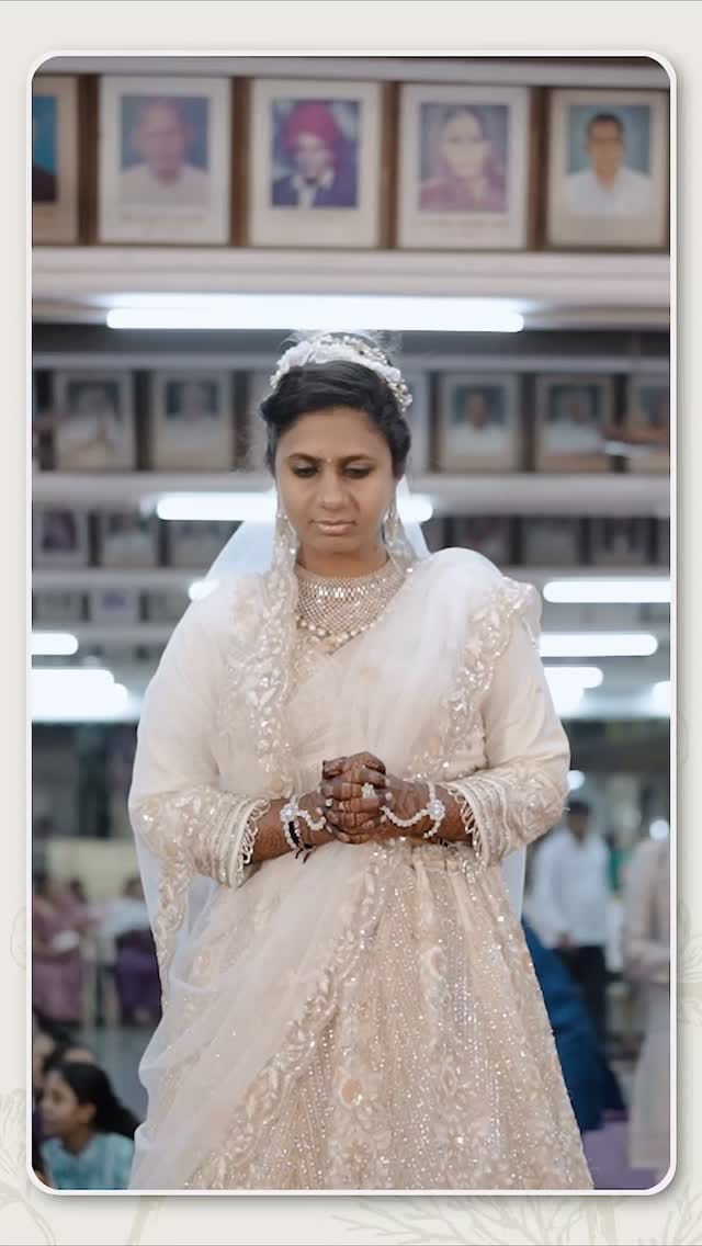 Post 9 by Harshit Shah | Jain Devotional Singer ✨ on Instagram (video)