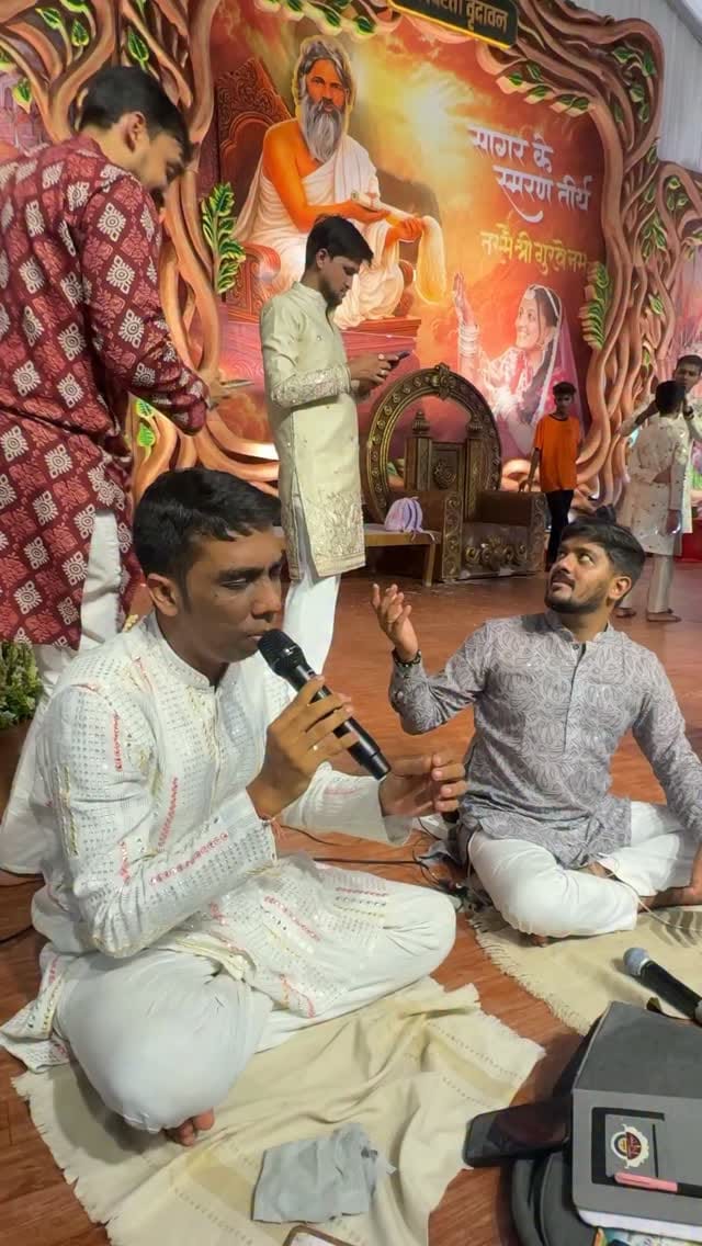 Post 3 by Harshit Shah | Jain Devotional Singer ✨ on Instagram (video)
