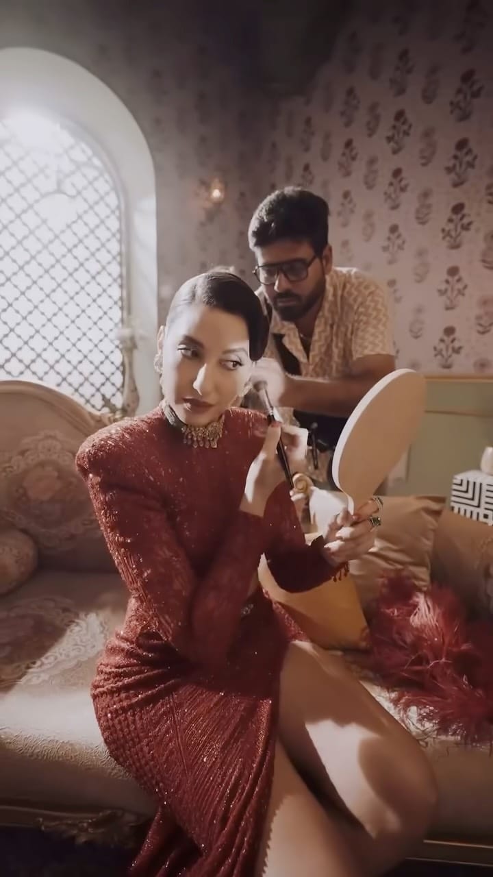 Post 8 by Harry Rajput Makeup & Hair on Instagram (video)