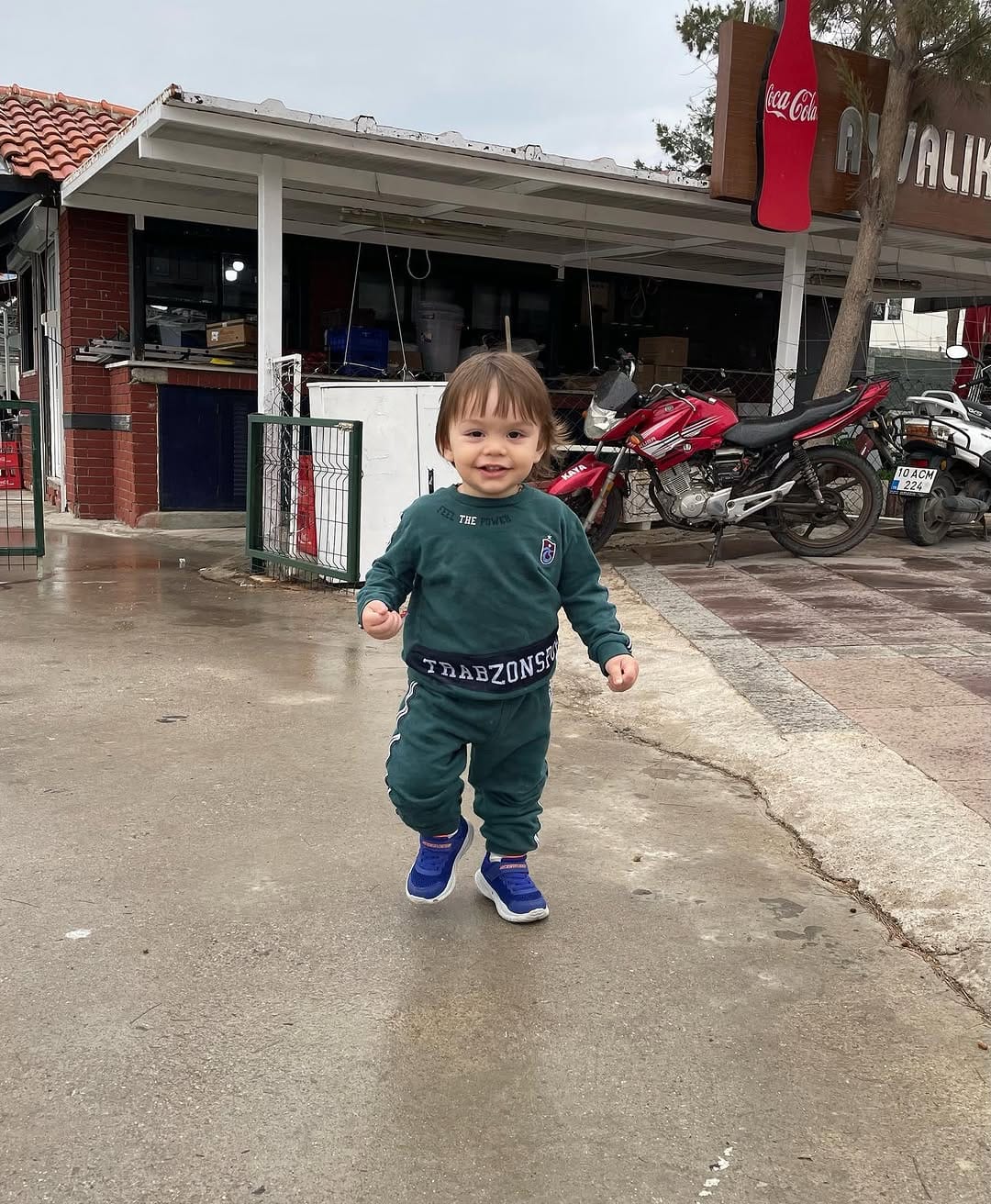 Post 4 by Uras Yılmaz on Instagram (carousel)