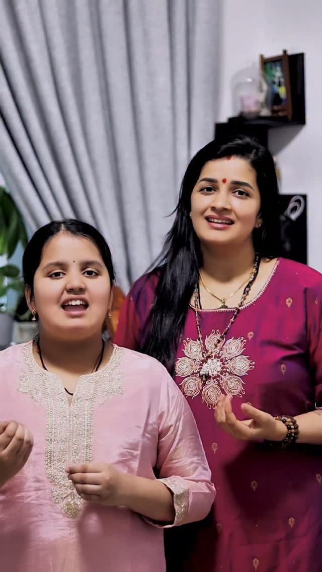 Post 5 by Anjali Mukundam on Instagram (video)