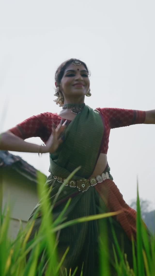 Post 7 by Anjali Mukundam on Instagram (video)