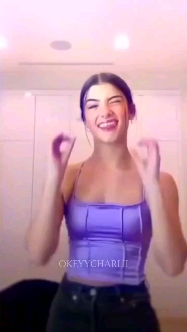 Post 6 by charli fanpage! 🤍 on Instagram (video)