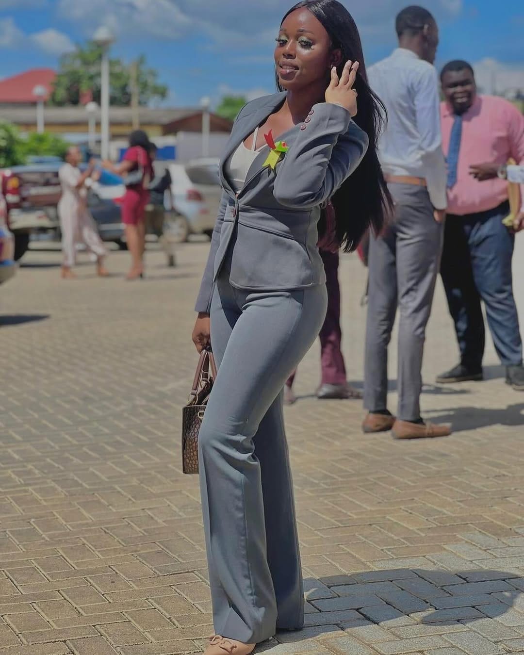 Post 8 by Constance Obeng Pokuaah, OD on Instagram (carousel)