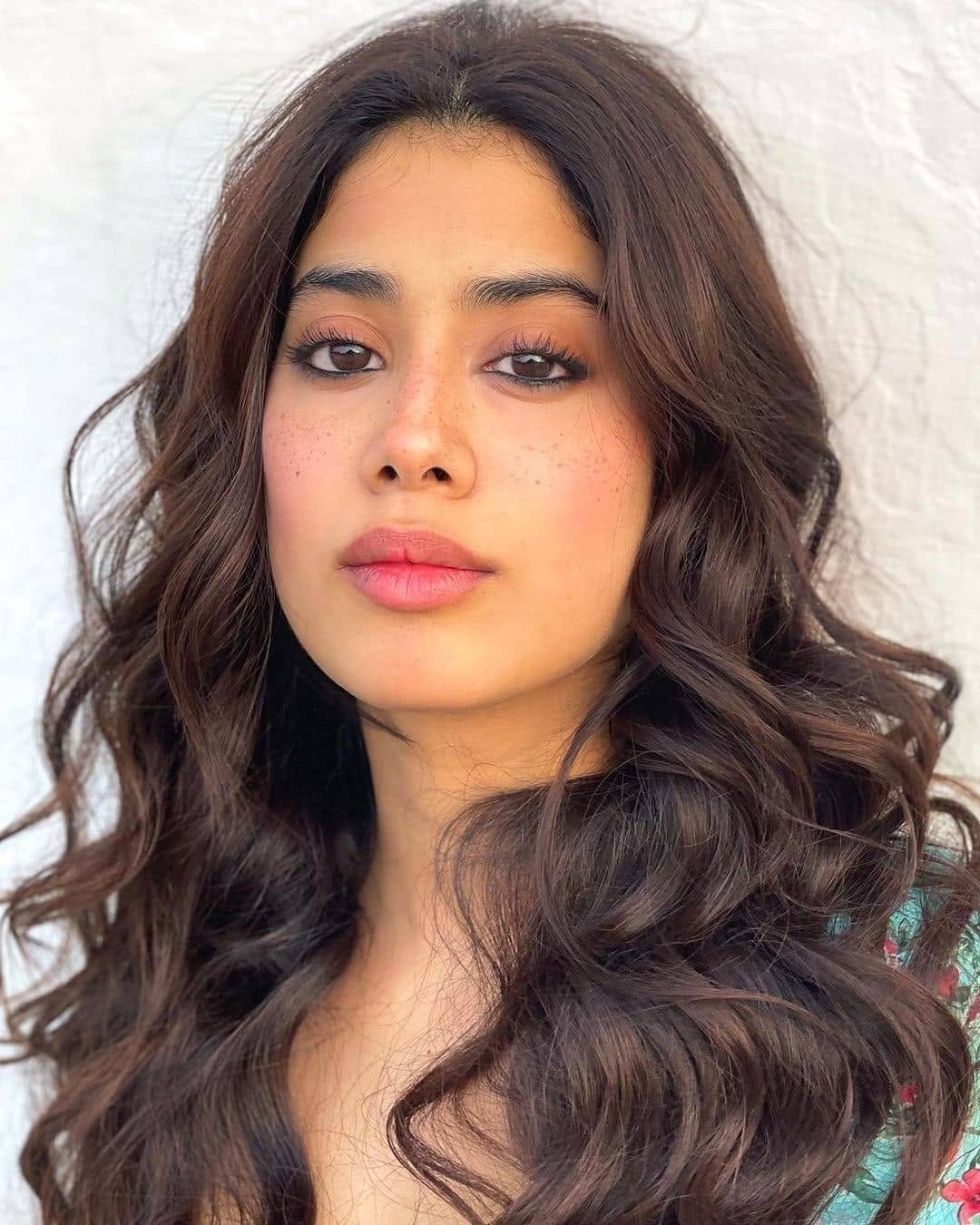 Post 6 by Janhvi & Khushi Kapoor ❤ on Instagram (carousel)