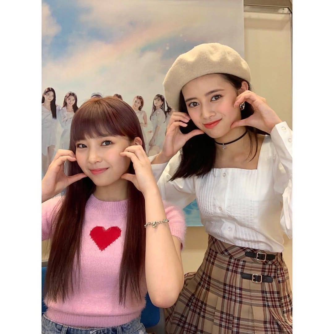 Post 5 by RIMA(リマ)❤️NiziU(ニジュー) on Instagram (carousel)