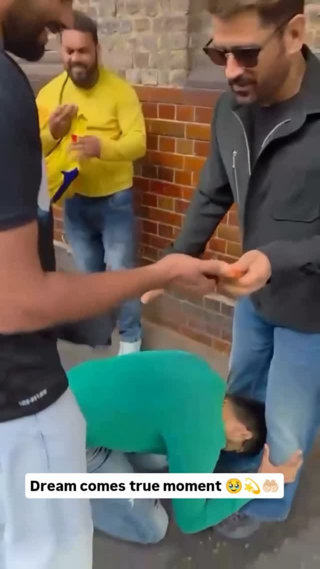 Post 3 by MSD SARKAR 🇮🇳 on Instagram (video)
