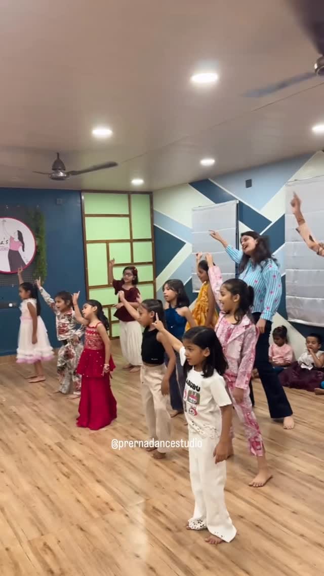 Post 9 by Prerna Dance Studio on Instagram (video)