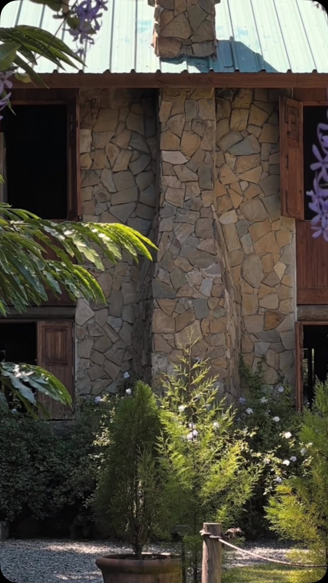 Post 8 by CASANA on Instagram (video)