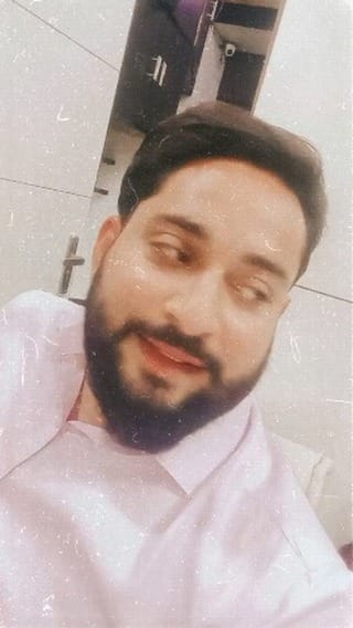 Post 2 by SYED AAMIR HASAN (عامر حسن) on Instagram (video)