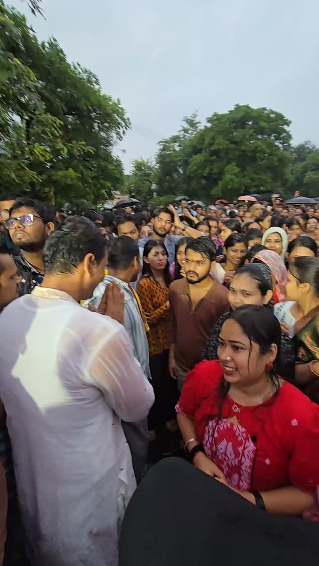 Post 9 by Devendra Yadav India on Instagram (video)