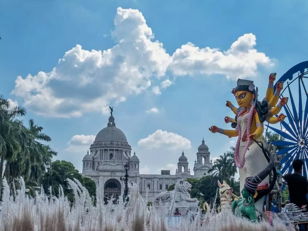 Post 8 by Stories of Kolkata on Instagram (image)