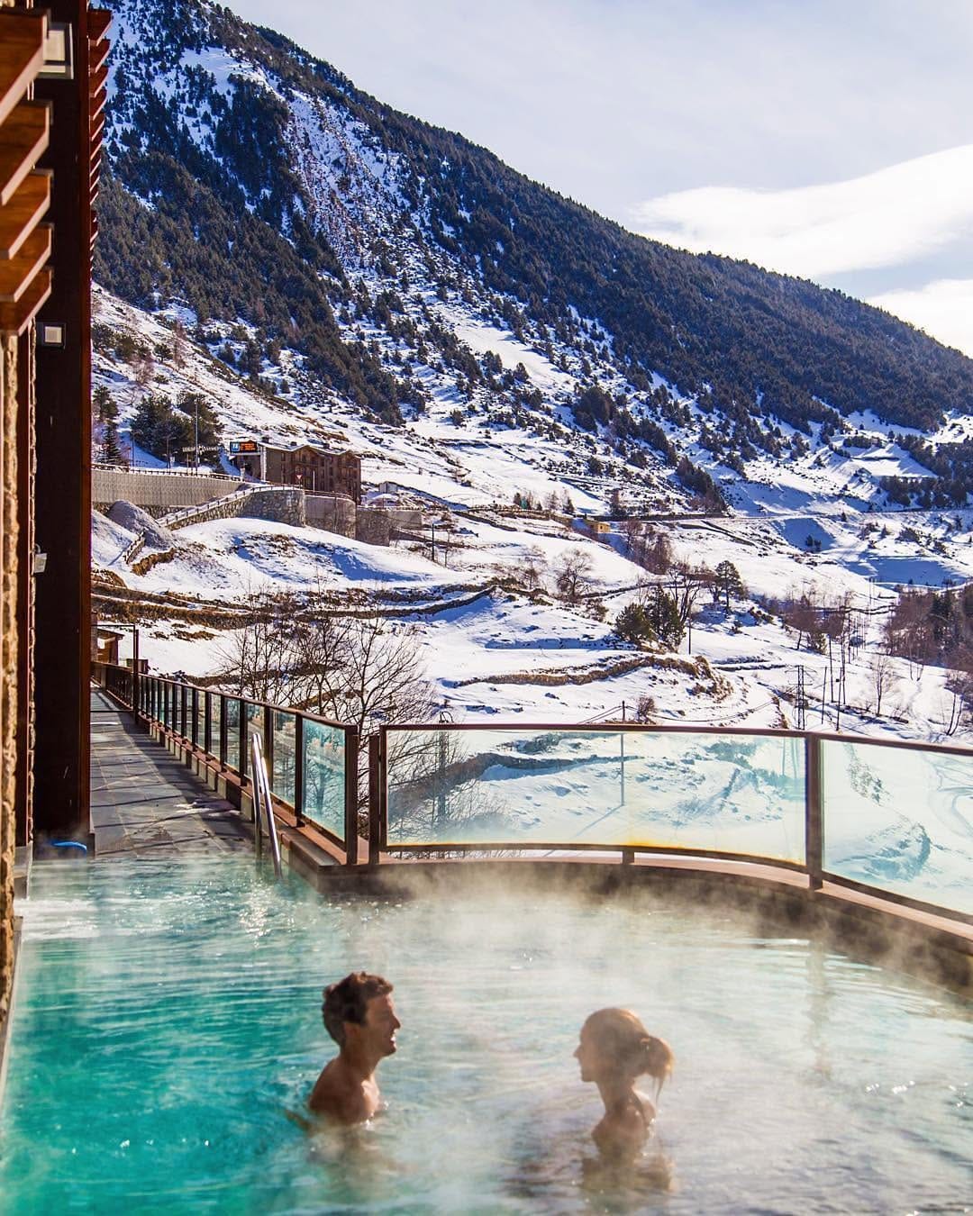Post 2 by #travelsandchill on Instagram (image)
