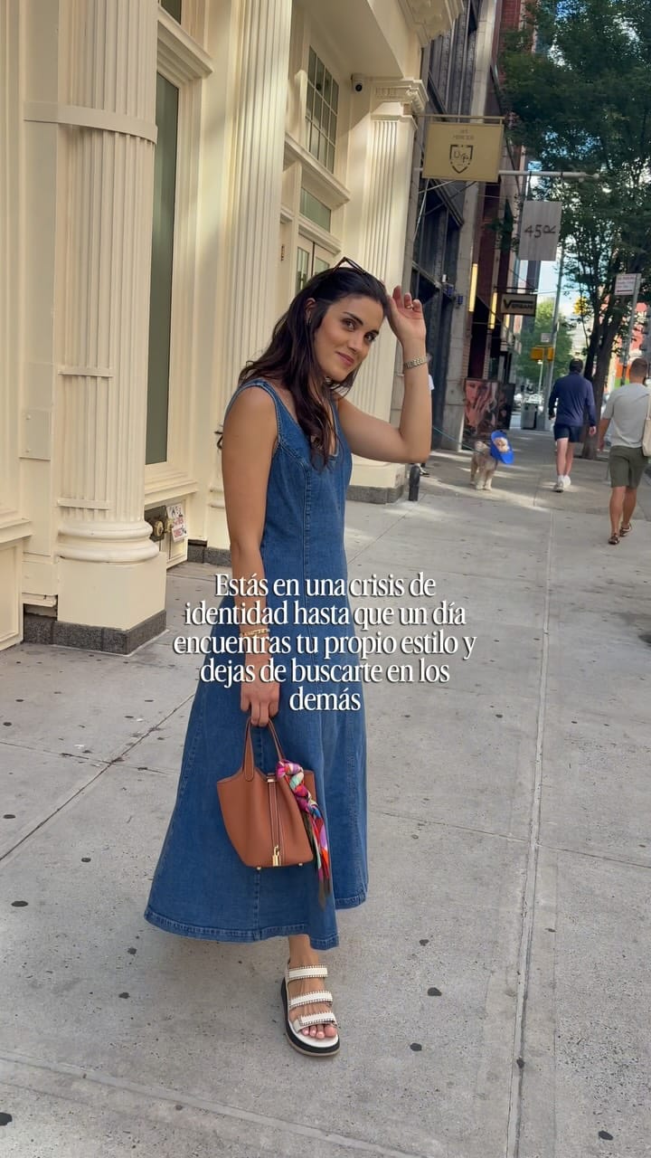 Post 3 by Anyely on Instagram (video)