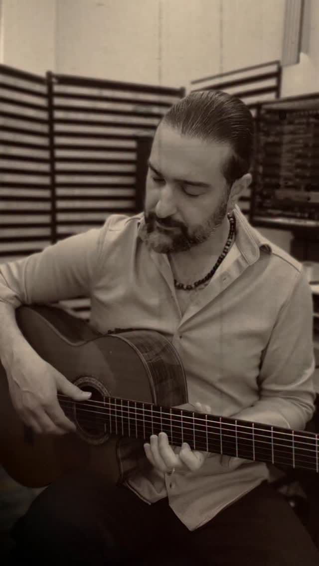 Post 5 by Babak Arjomand on Instagram (video)